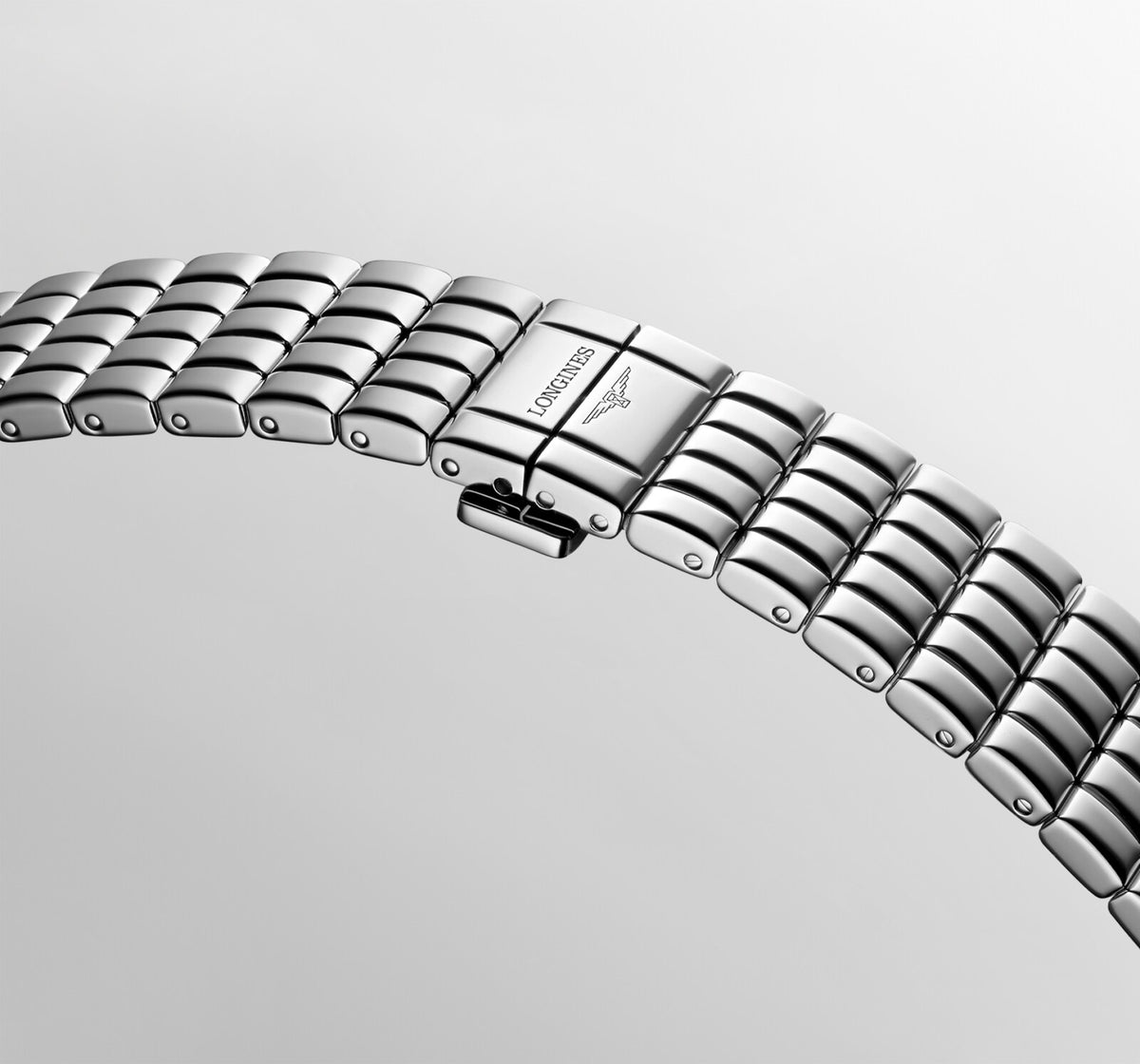 Longines Mini DolceVita 21.50 x 29.00mm Quartz Snow-set & White mother-of-pearl Dial Stainless Steel Bracelet Watch