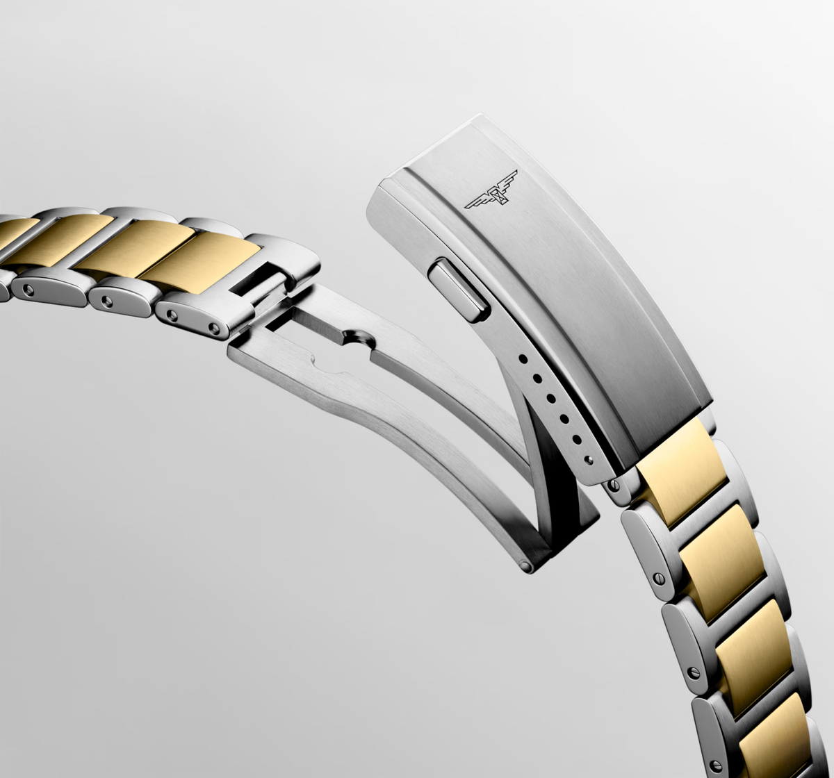 Longines HydroConquest 42.00mm Quartz Blue sandblasted Dial Yellow Stainless Steel Bracelet Watch
