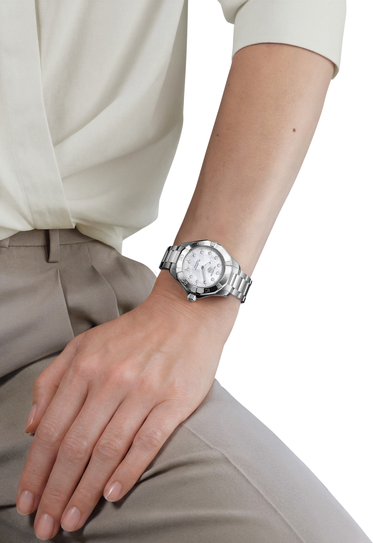 TAG Heuer Aquaracer 28mm Solargraph White Dial Silver Steel Watch