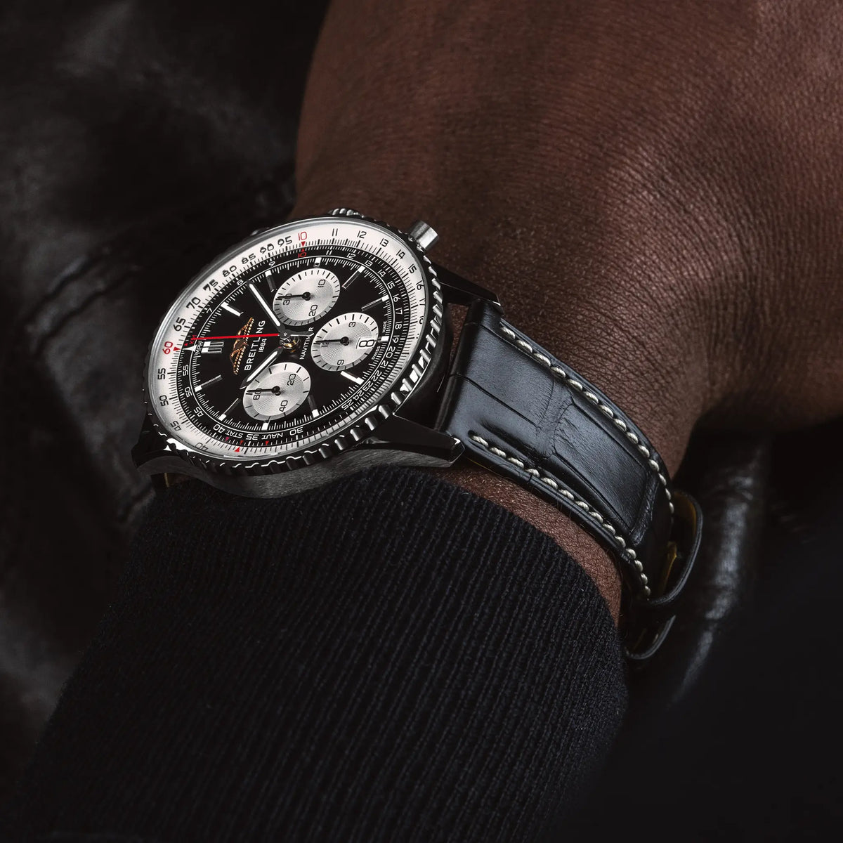 [SIMCHA-TOP500:BREITLING:AB0137211B1P1:05] Breitling Navitimer B01 Chronograph 46 – AB0137211B1P1 official image