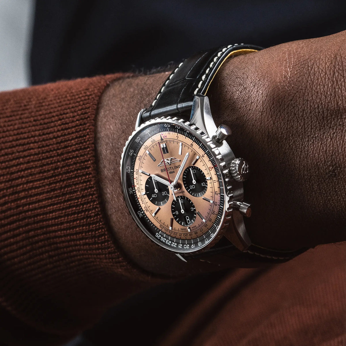 [SIMCHA-TOP500:BREITLING:AB0138241K1P1:05] Breitling Navitimer B01 Chronograph 43 – AB0138241K1P1 official image