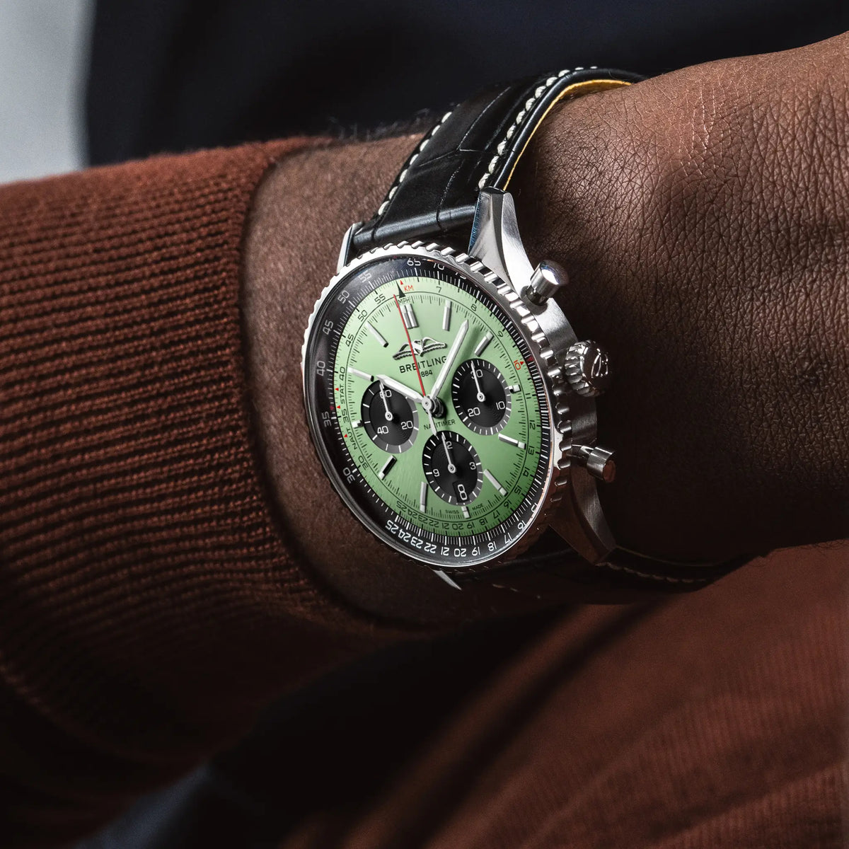 [SIMCHA-TOP500:BREITLING:AB0138241L1P1:05] Breitling Navitimer B01 Chronograph 43 – AB0138241L1P1 official image