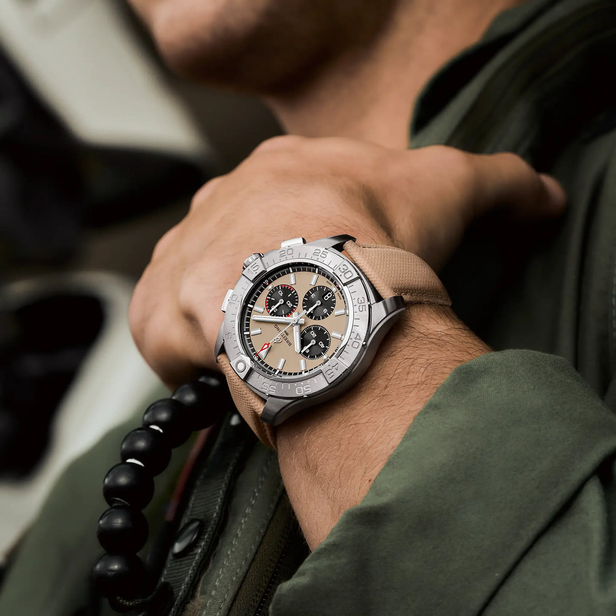 [SIMCHA-TOP500:BREITLING:AB0147101A1X1:05] Breitling Avenger B01 Chronograph 44 – AB0147101A1X1 official image