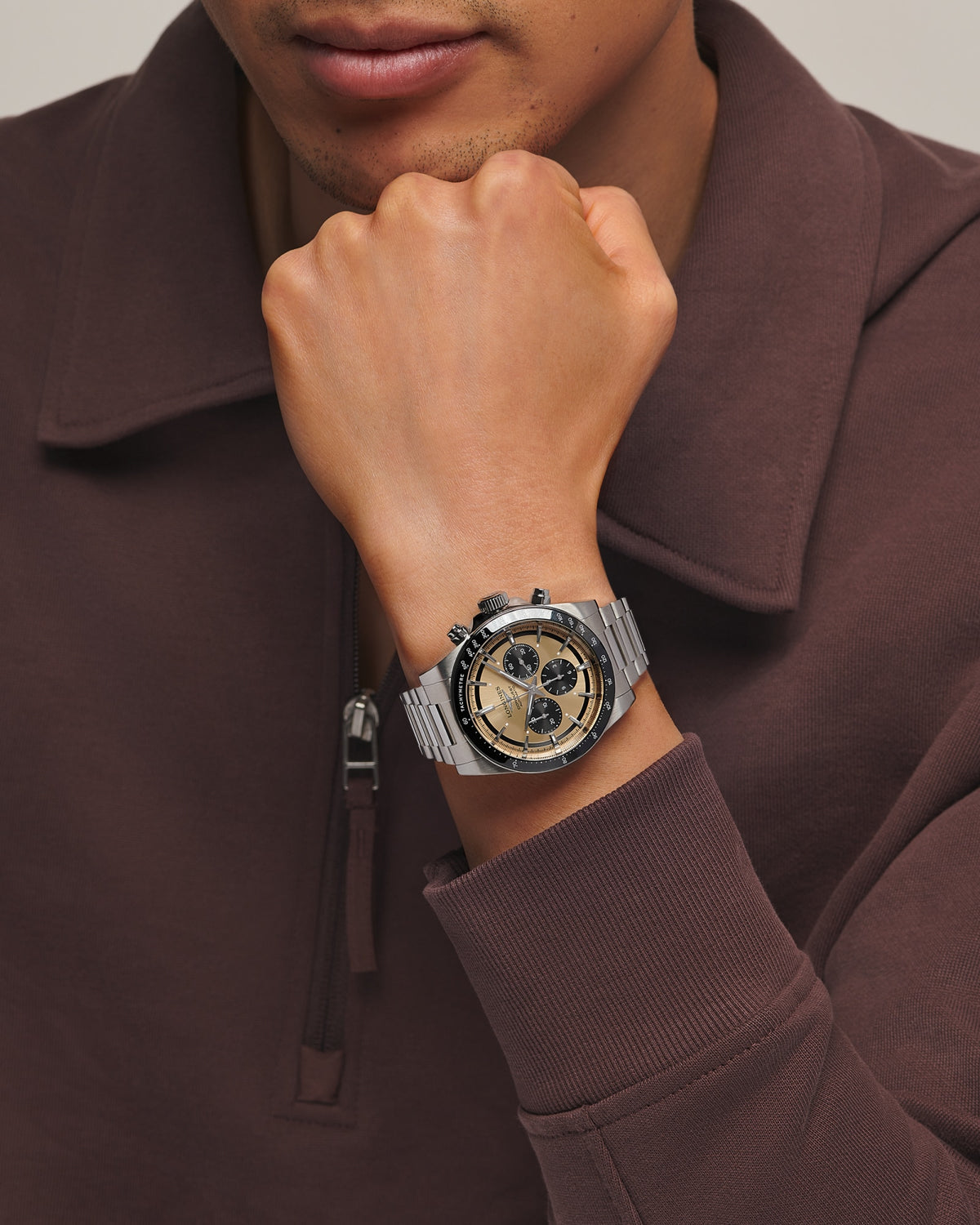 [SIMCHA-TOP500:LONGINES:L3.835.4.32.6:03] CONQUEST CHRONOGRAPH L3.835.4.32.6 Automatic, Stainless steel and ceramic bezel, Sunray Gilt, Bracelet Watch - Wristshot 2