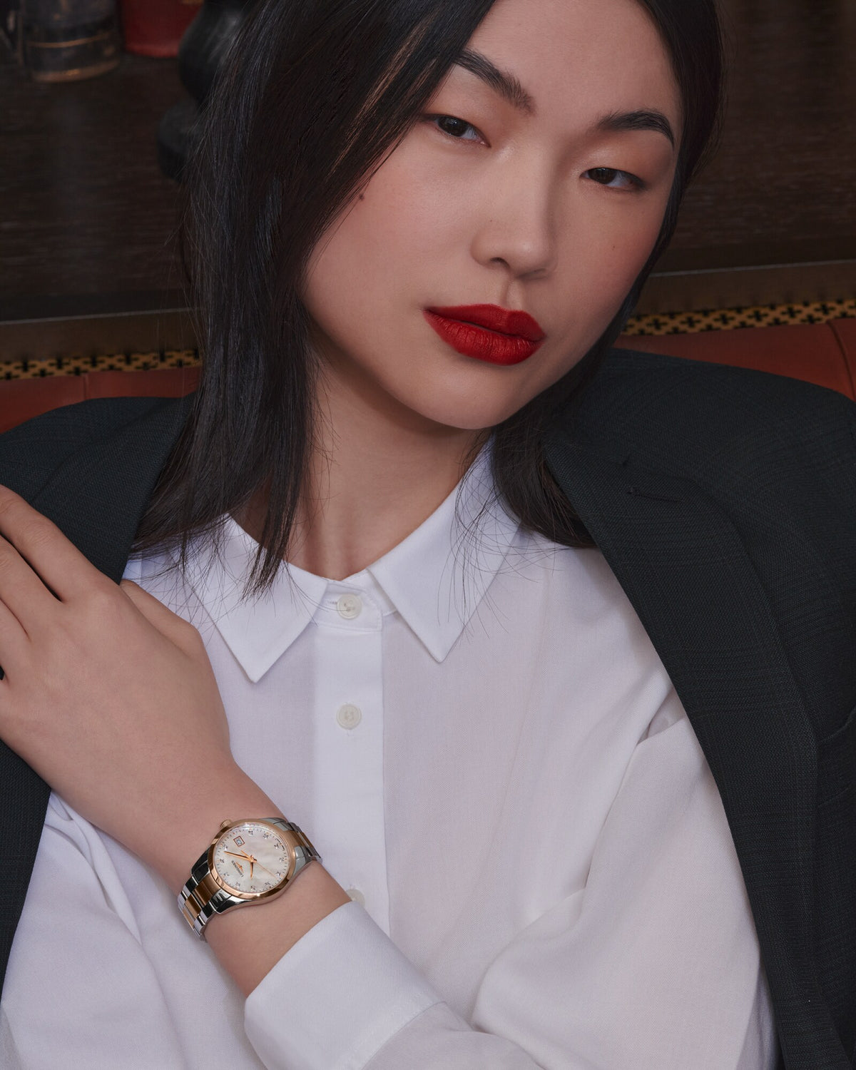 [SIMCHA-OFFICIAL-GALLERY:L2.386.3.87.7:05] Longines Conquest Classic 34.00mm Quartz White mother-of-pearl Dial Red Stainless Steel Bracelet Watch — official gallery view 5