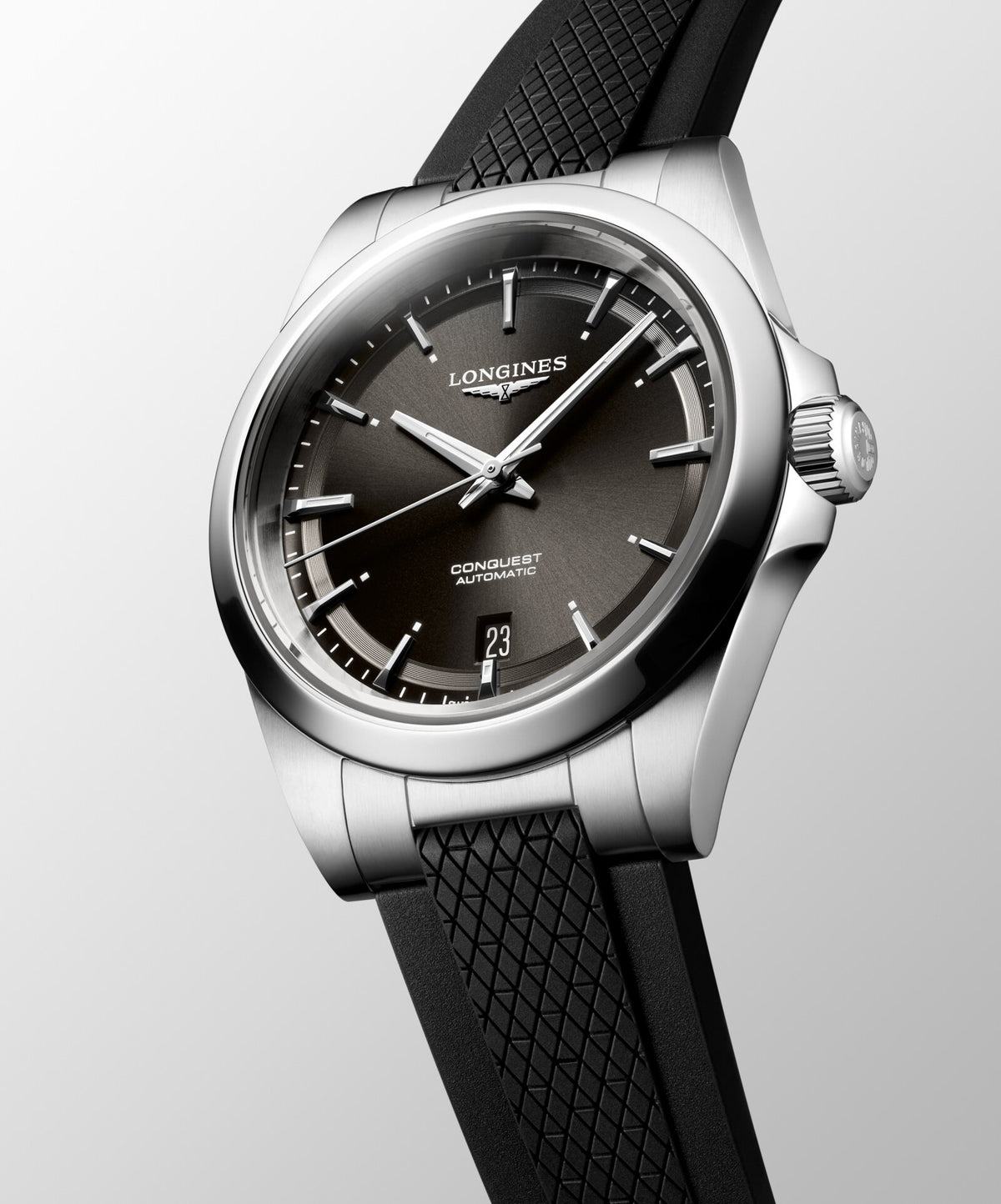 [SIMCHA-OFFICIAL-GALLERY:L3.720.4.52.9:04] Longines Conquest 38.00mm Automatic Sunray black Dial Black Rubber Strap Watch — official gallery view 4