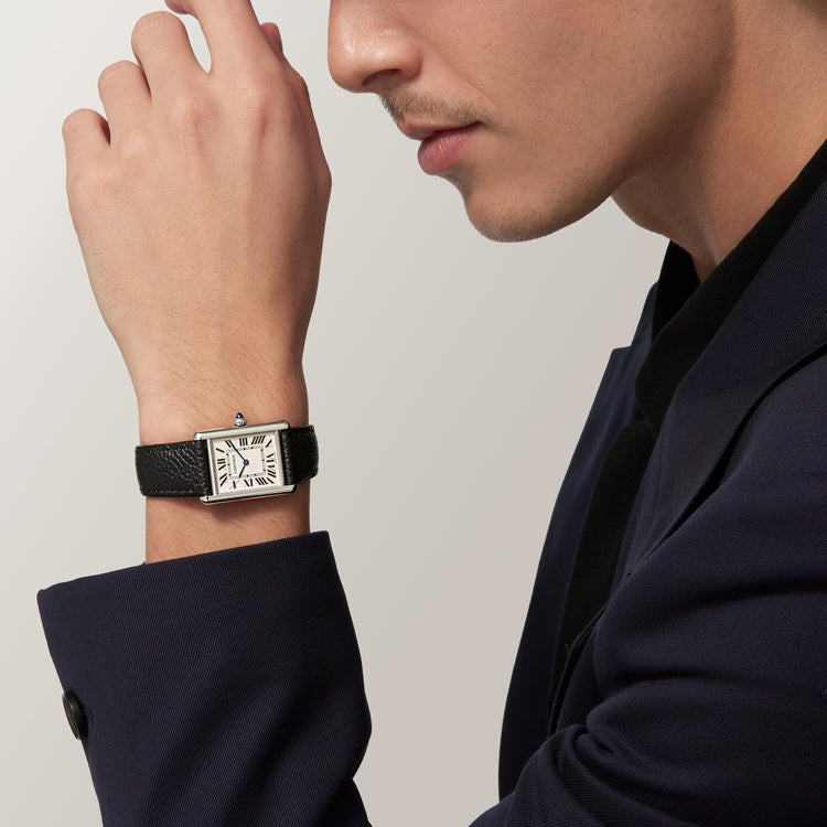 Cartier Tank 33.7 x 25.5mm Quartz silvered Dial Black Calfskin Leather Strap Watch