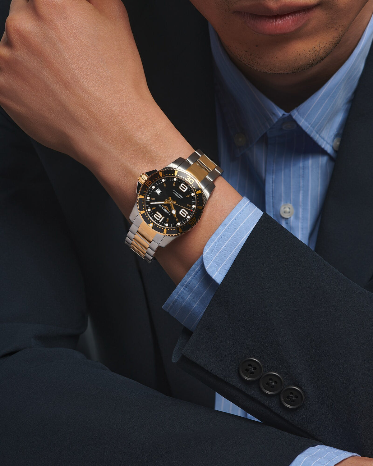 [SIMCHA-OFFICIAL-GALLERY:L3.742.3.56.7:06] Longines HydroConquest 41.00mm Automatic Sunray black Dial Yellow Stainless Steel Bracelet Watch — official gallery view 6