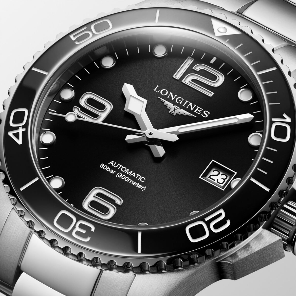 [SIMCHA-OFFICIAL-GALLERY:L3.780.4.56.6:02] Longines HydroConquest 39.00mm Automatic Sunray black Dial Stainless Steel Bracelet Watch — official gallery view 2