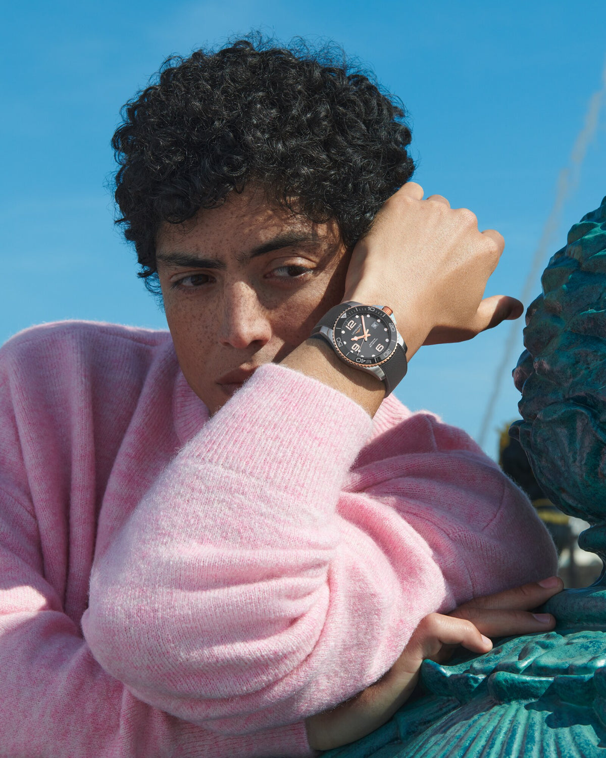 [SIMCHA-OFFICIAL-GALLERY:L3.782.3.78.9:03] Longines HydroConquest 43.00mm Automatic Sunray grey Dial Grey Rubber Strap Watch — official gallery view 3