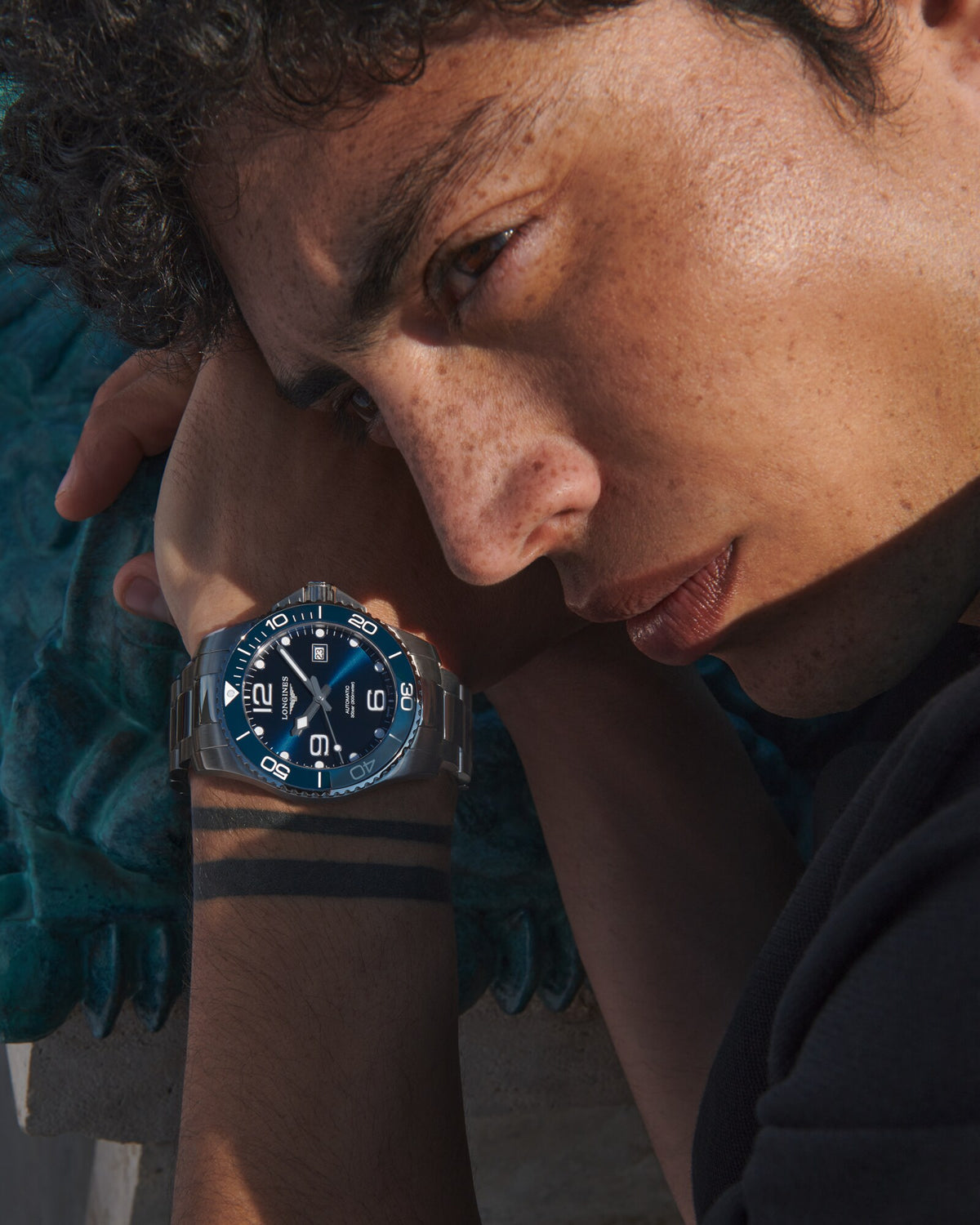 [SIMCHA-OFFICIAL-GALLERY:L3.782.4.96.6:03] Longines HydroConquest 43.00mm Automatic Sunray blue Dial Stainless Steel Bracelet Watch — official gallery view 3