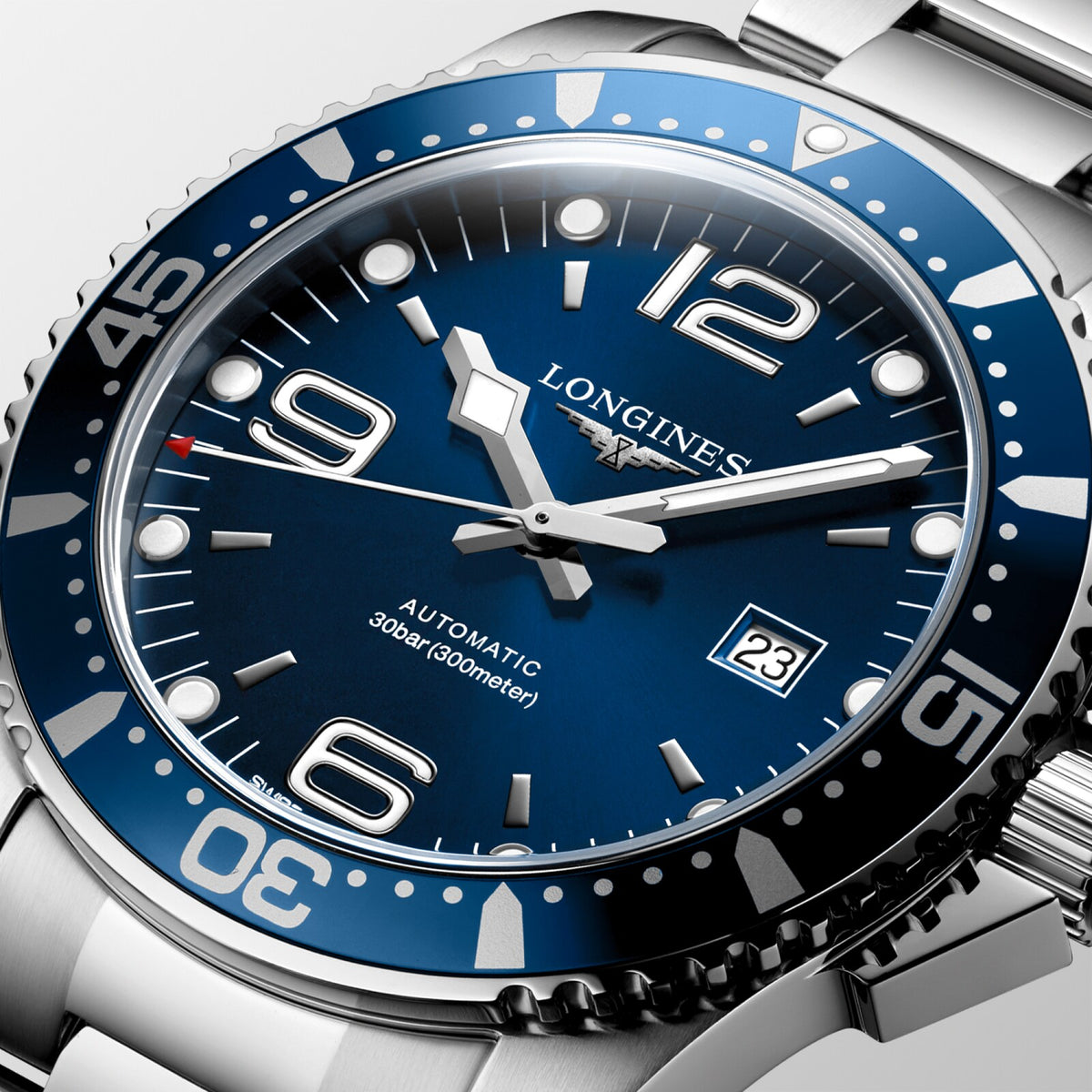 [SIMCHA-OFFICIAL-GALLERY:L3.841.4.96.6:02] Longines HydroConquest 44.00mm Automatic Sunray blue Dial Stainless Steel Bracelet Watch — official gallery view 2