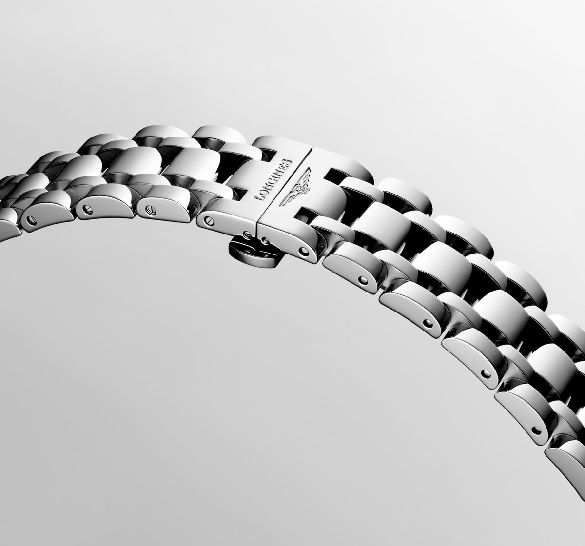 Longines DolceVita 23.30 x 37.00mm Quartz Silver "flinqué" Dial Stainless Steel Bracelet Watch