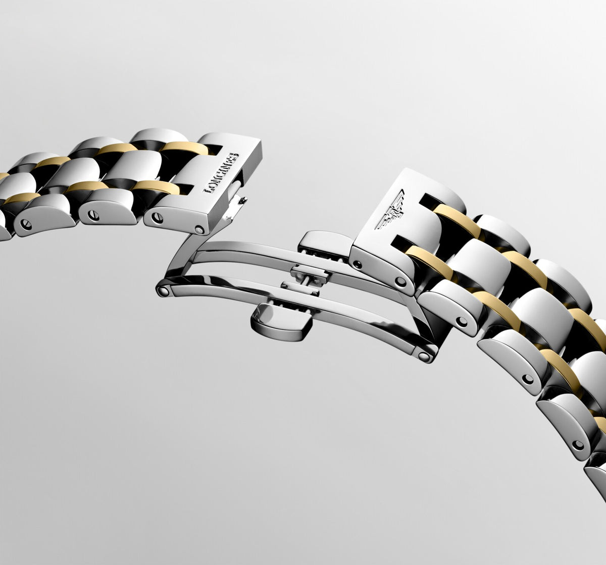 [SIMCHA-OFFICIAL-GALLERY:L5.512.5.70.7:07] Longines DolceVita 23.30 x 37.00mm Quartz Silver "flinqué" Dial Yellow Stainless Steel and Yellow Gold Bracelet Watch — official gallery view 7