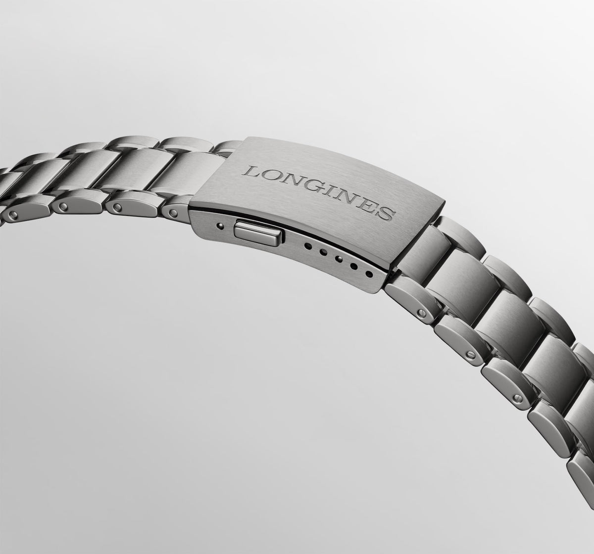 [SIMCHA-TOP500:LONGINES:L3.802.1.53.6:06] LONGINES SPIRIT ZULU TIME TITANIUM L3.802.1.53.6 Automatic, Titanium and ceramic bezel, Anthracite, Bracelet Watch - Buckle