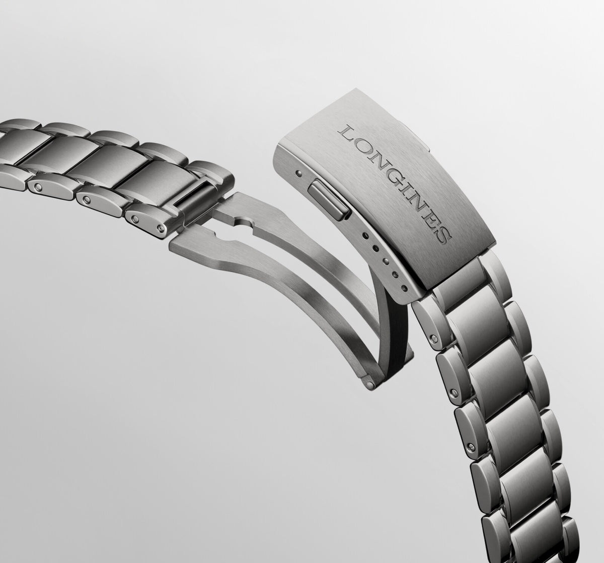 [SIMCHA-TOP500:LONGINES:L3.802.1.53.6:07] LONGINES SPIRIT ZULU TIME TITANIUM L3.802.1.53.6 Automatic, Titanium and ceramic bezel, Anthracite, Bracelet Watch - Buckle