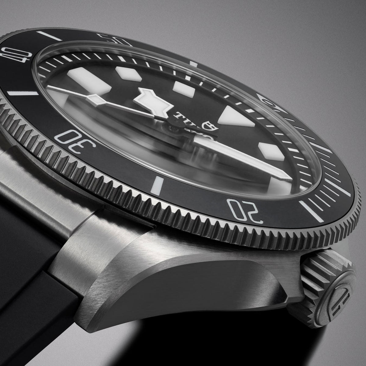[SIMCHA-TOP500:TUDOR:M2543C1A7NU-0001:09] Pelagos Ultra Manufacture Calibre MT5612-U Unidirectional rotating bezel Titanium bracelet Complimentary strap