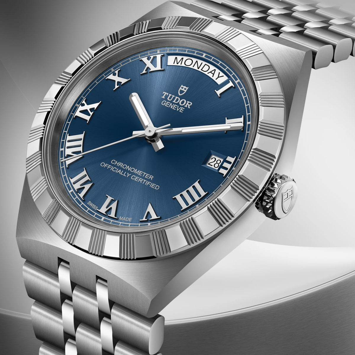 TUDOR Royal 40mm Automatic Blue dial Dial Stainless Steel Bracelet Watch