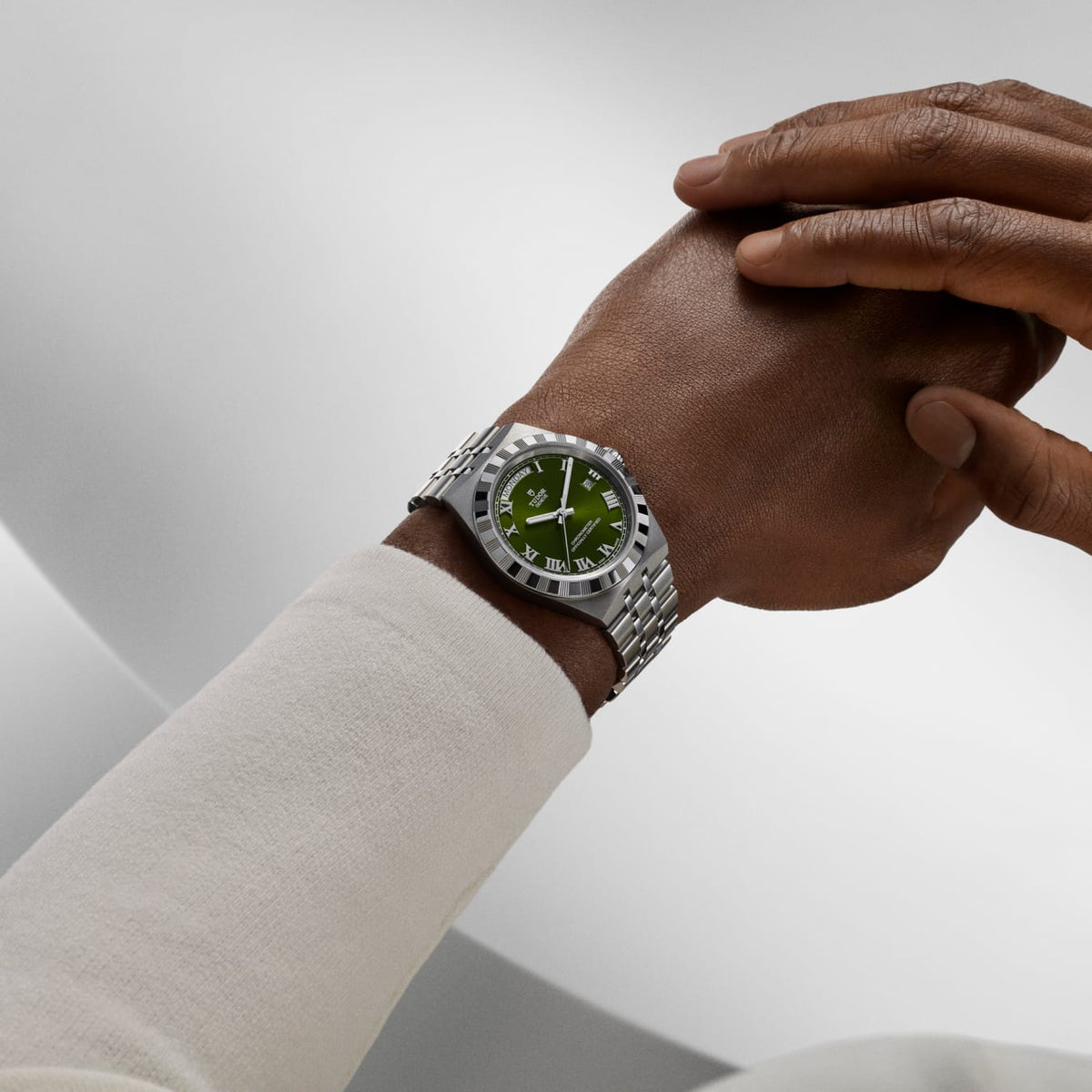 TUDOR Royal 40mm Automatic Green dial Dial Stainless Steel Bracelet Watch