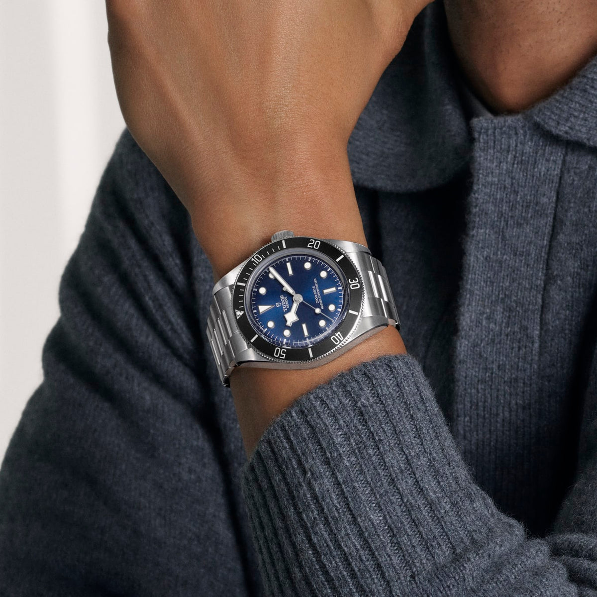 [SIMCHA-TOP500:TUDOR:M7943A1A0NU-0001:04] Black Bay 68 Manufacture Calibre MT5601-U 43mm steel case Blue dial