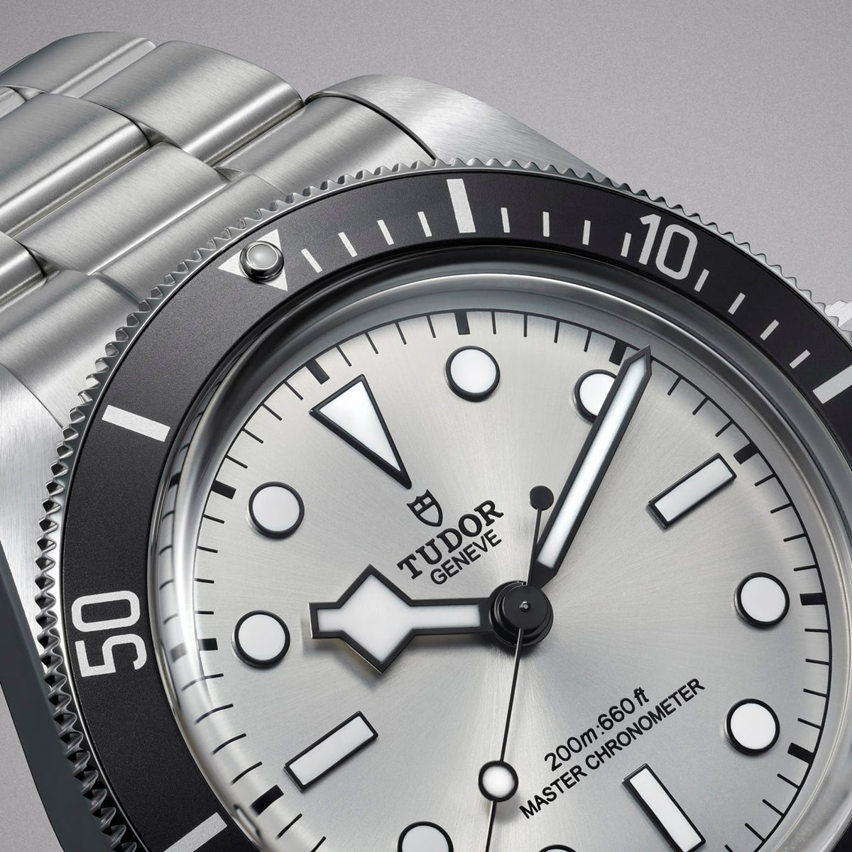 [SIMCHA-TOP500:TUDOR:M7943A1A0NU-0002:05] Black Bay 68 Manufacture Calibre MT5601-U 43mm steel case Silver dial