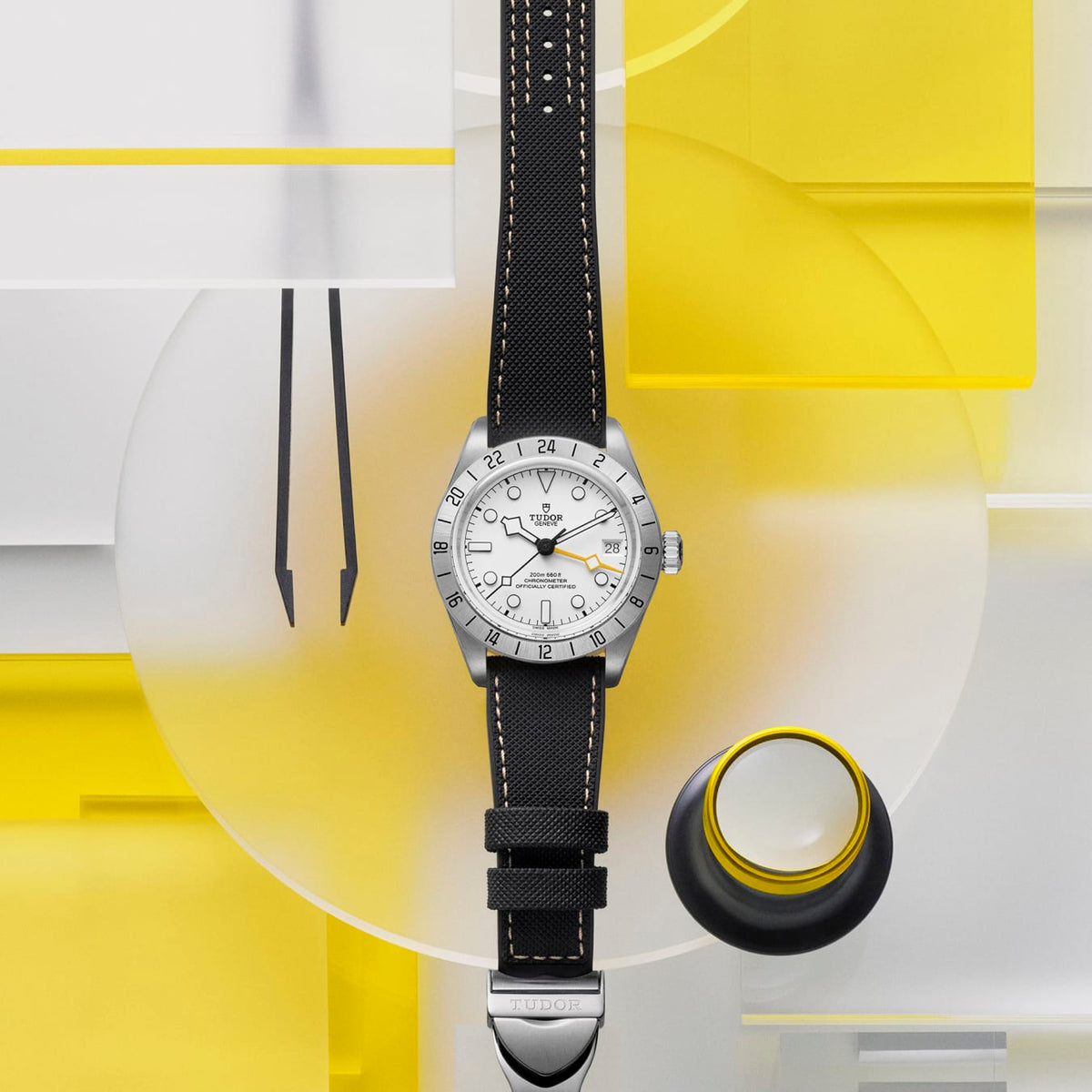 [SIMCHA-TOP500:TUDOR:M79470-0006:03] Black Bay Pro Manufacture Calibre MT5652 39mm steel case Hybrid rubber and leather strap