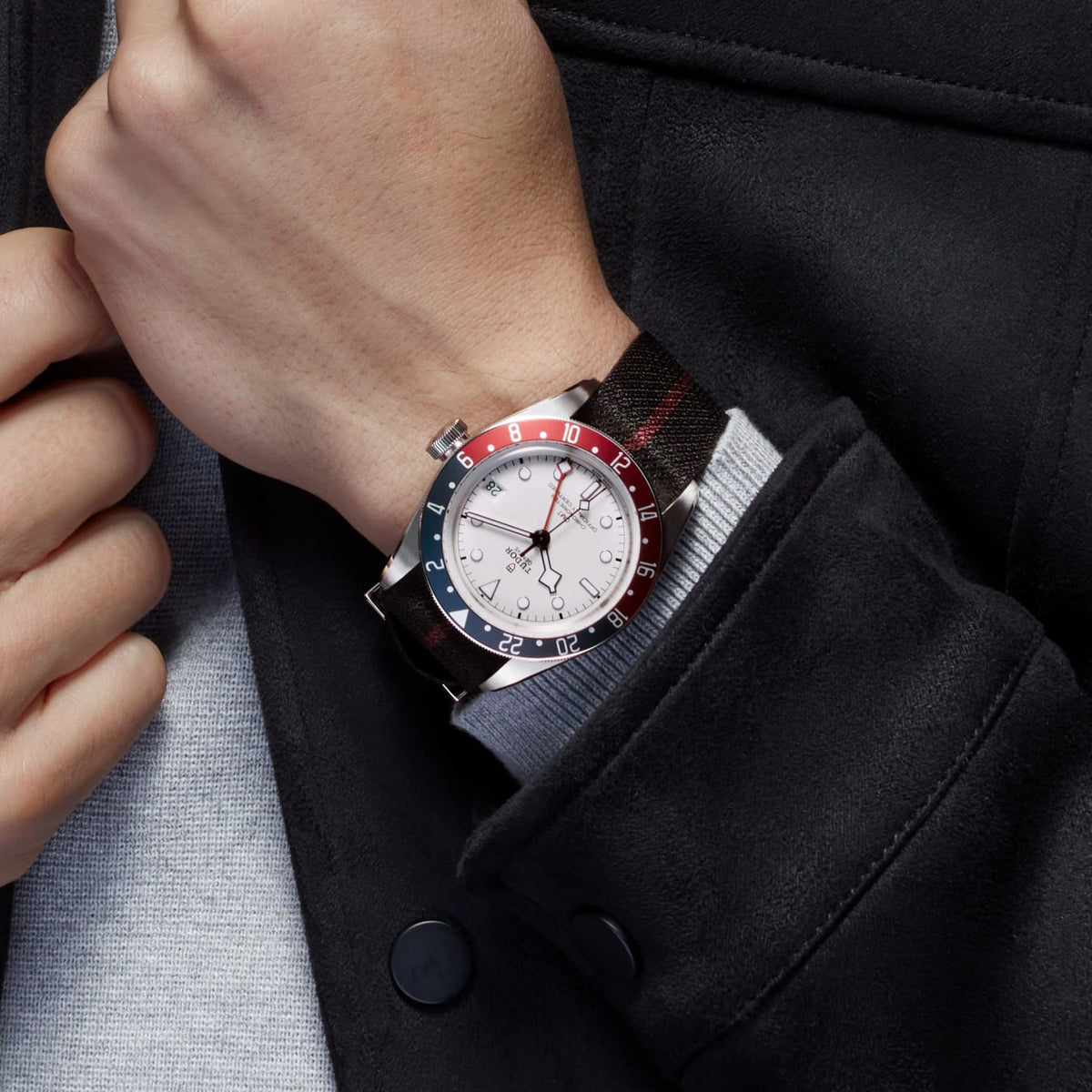 [SIMCHA-TOP500:TUDOR:M79830RB-0012:03] Black Bay GMT Manufacture Calibre MT5652 41mm steel case Fabric strap