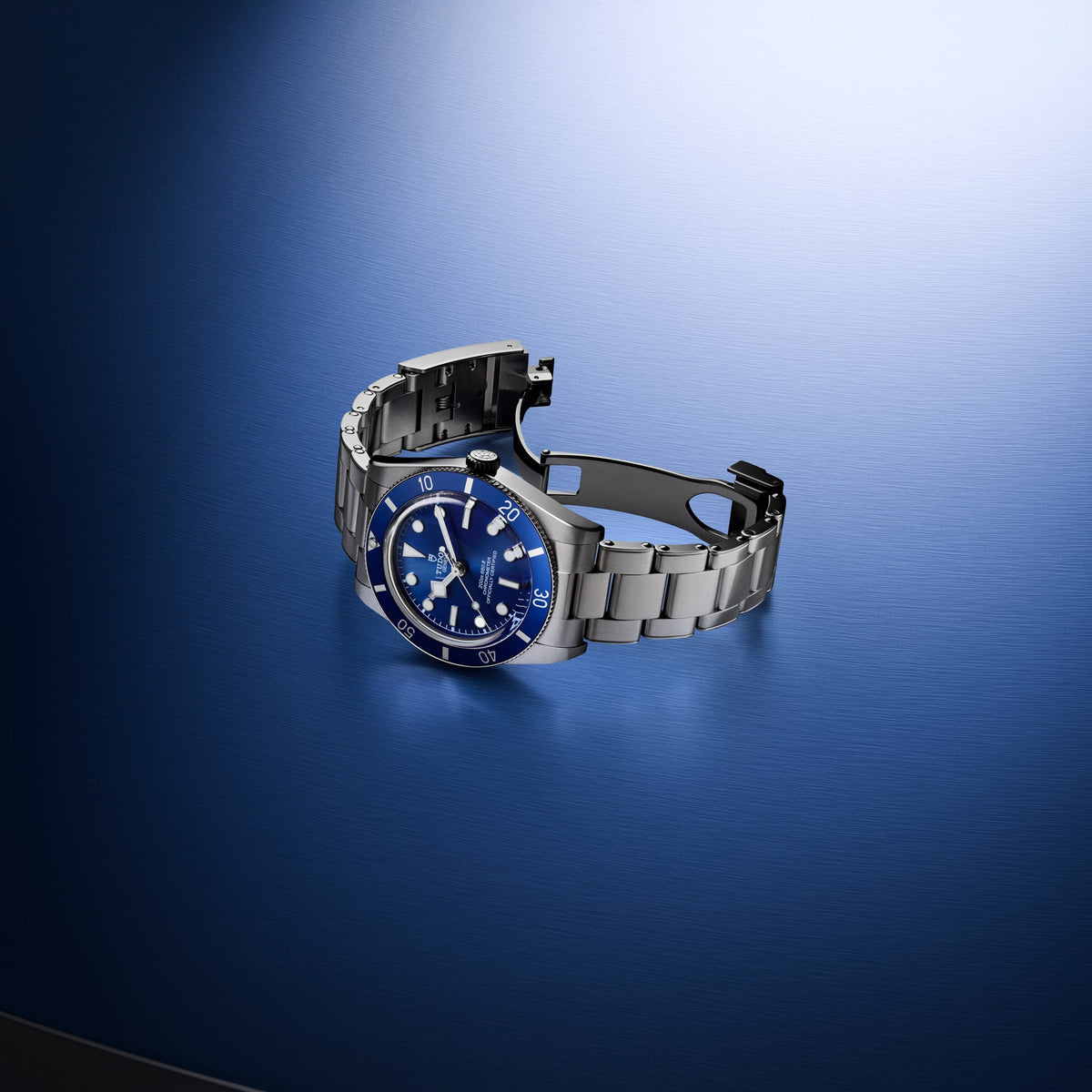 [SIMCHA-TOP500:TUDOR:M79000B-0001:09] Black Bay 54 Manufacture Calibre MT5400 37mm steel case Steel bracelet